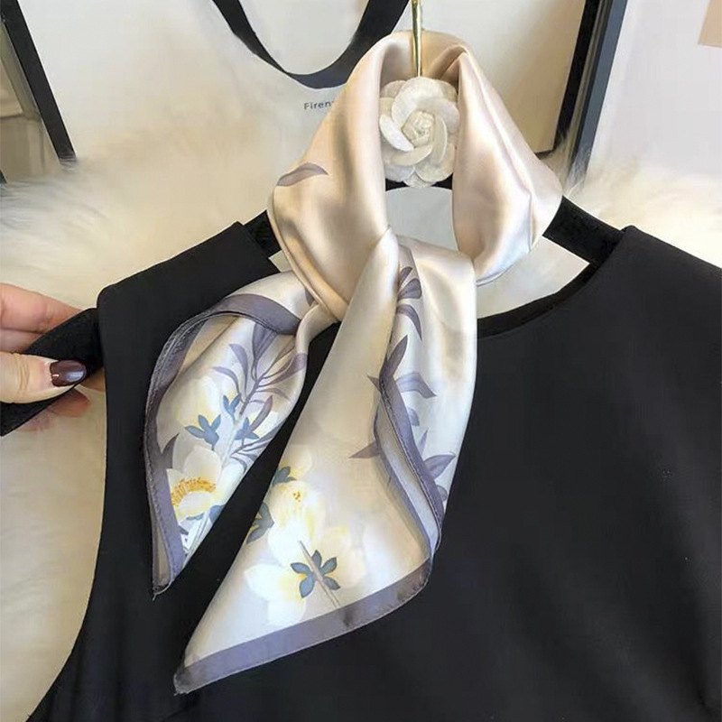 Luxury Bags And Accessories - Luxury Flower Pattern Square Silk Scarf