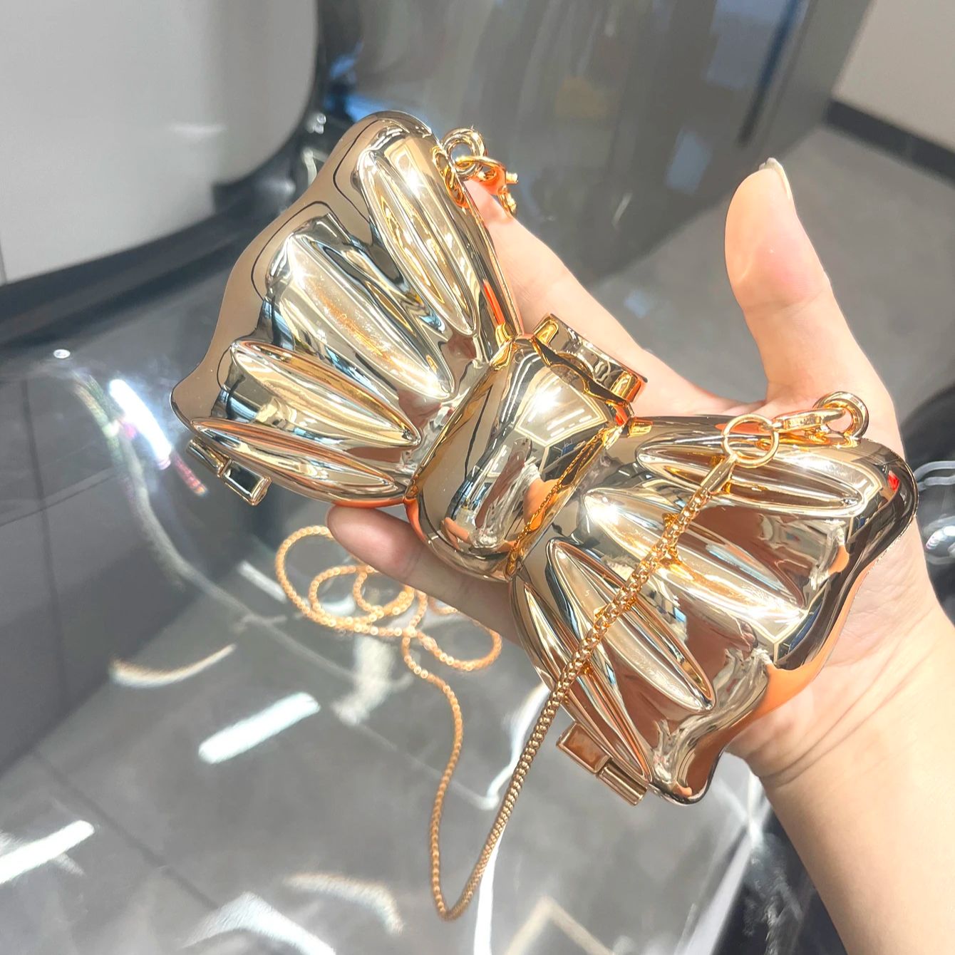 Golden Evening bag  Purses and - Luxury Bags Trending 评论和价格