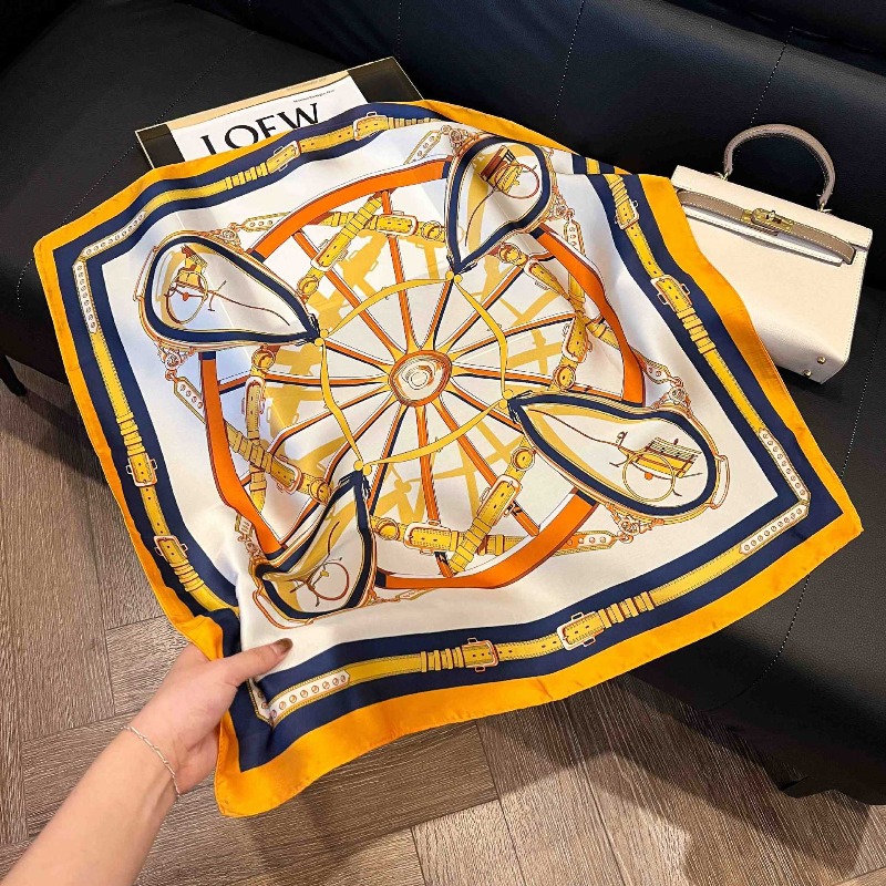 Luxury Design Skinny Silk Squa - Luxury Bags Trending 评论和价格